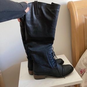 Dirty laundry sz 10 black combat boot